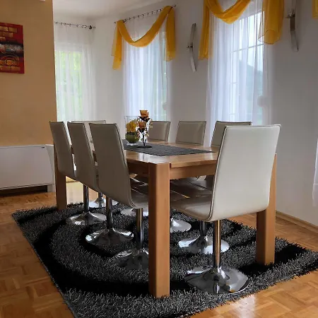 Hadzovic 펜션 Vogošća
